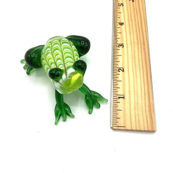 Handmade Glass Frog Trinket Figurine - Picture 2 of 11